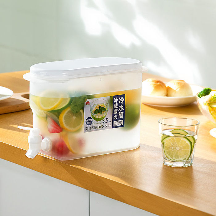 Refrigerator cold bucket curling juice teapot