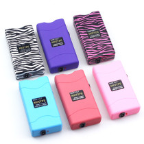 new women's body anti -body multi -function flashlight keychain USB charging fashion explosion -proof tactical flashlight