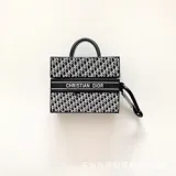 2022 new Luxury Earphone Accessories Creative Designer PU Leather Cover Wireless Earphone Cases