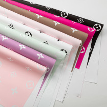 Fashion Logo Printed Bouquet Wrapping Korea Wholesale Plastic Waterproof Flower Wrapping Paper