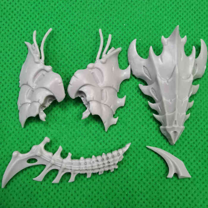 Tyranids Zoanthrope / Venomthropes bits