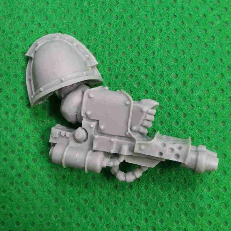 Salamanders Legion Pyroclasts bits - Gun