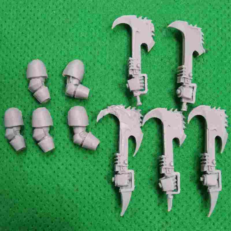 Word Bearers Legion Ashen Circle bits - Axes with Arms