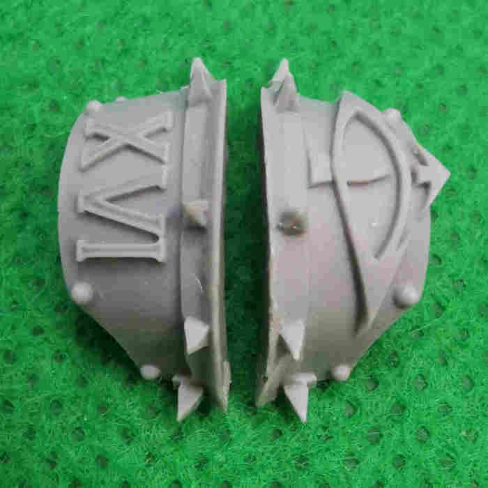 Sons Of Horus Cataphractii Terminator Shoulder Pads bits