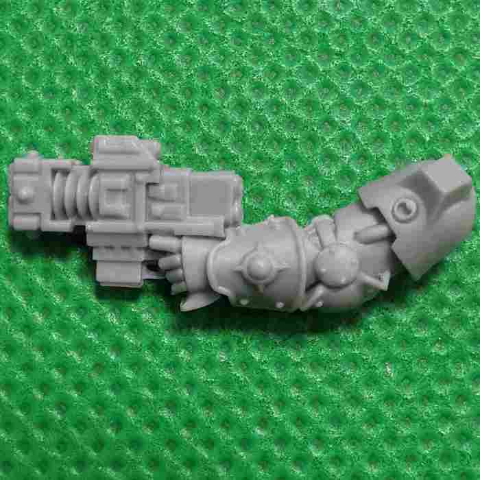 Legiones Astartes: Traitor Champion Consul bits