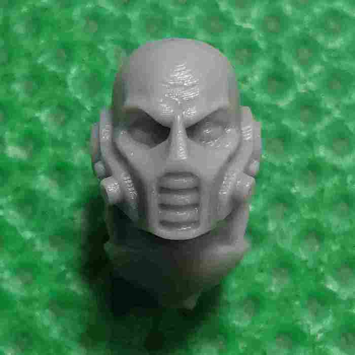 Legiones Astartes: Traitor Champion Consul bits