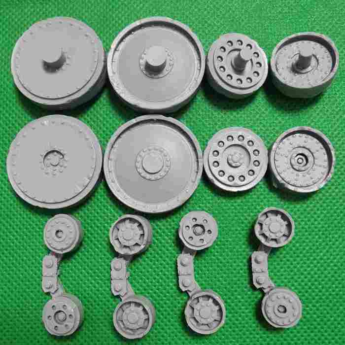 Ork Kill Bursta / Kill Blasta Tank bits