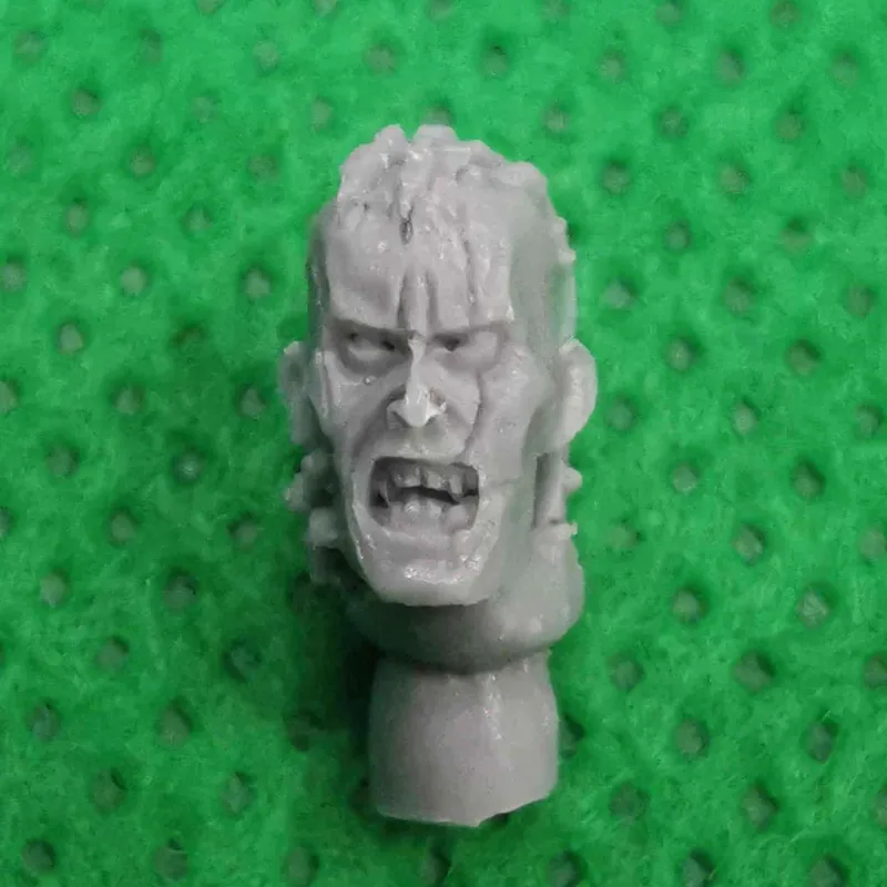Kharn the Bloody 8th Captain of the World Eaters bits