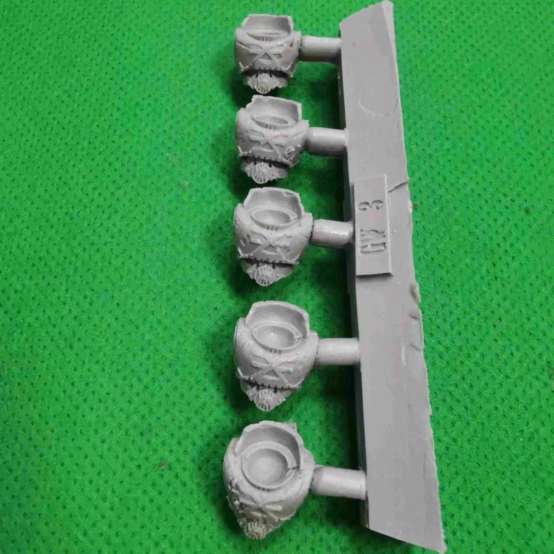 World Eaters Conversion Set bits