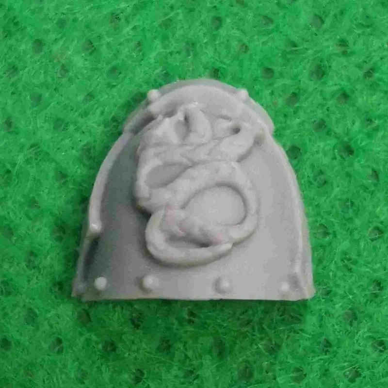 Alpha Legion – Legion Praetor bits