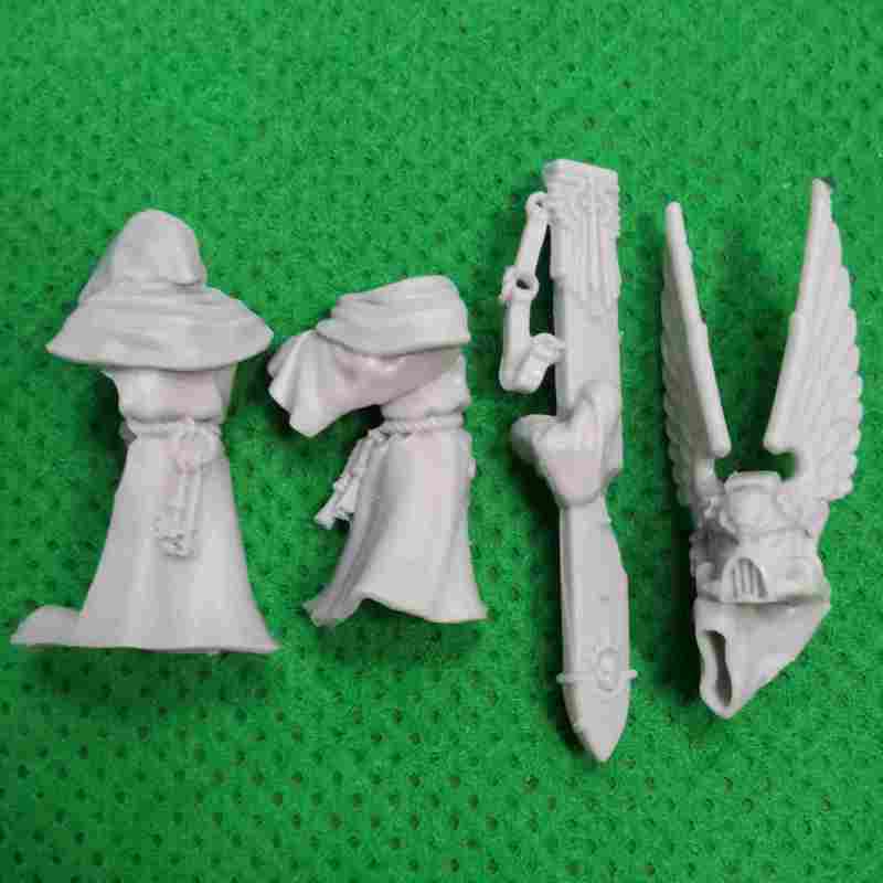 Dark Angels Azrael, Supreme Grand Master bits
