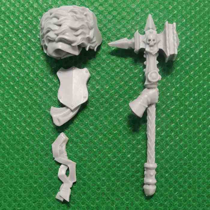 General Hans von Löwenhacke bits