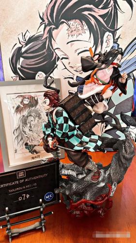 【In Stock】ZUOBAN Stuido Demon Slayer Kimetsu no Yaiba Kamado Tanjirou&Nezuko 1/6 scale resin statue