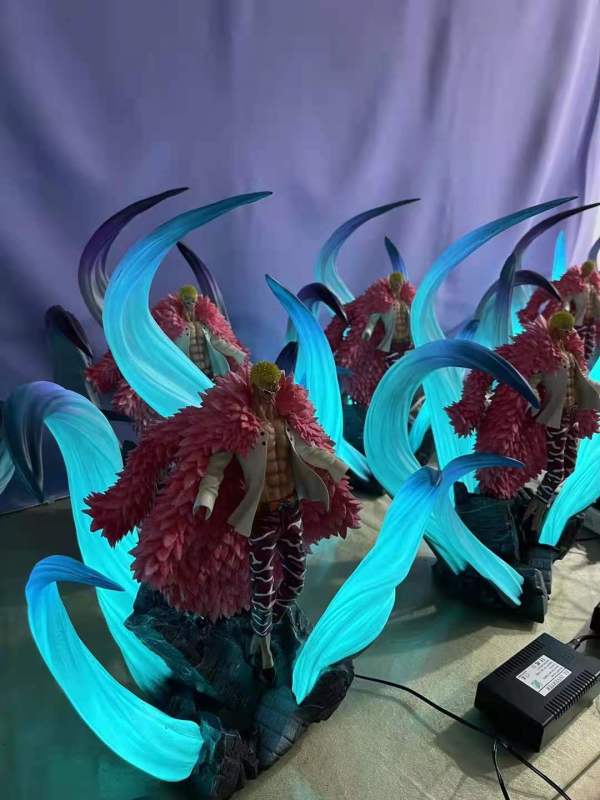 【In Stock】ZN Studio One-Piece Donquixote Doflamingo 1:7 Resin Statue