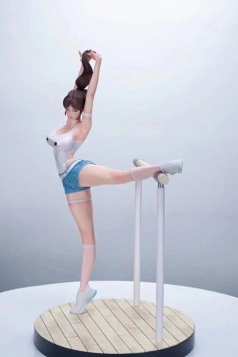 【Pre order】Qifeng Studio Dance student Lin Yiyi 1/5 Resin Statue