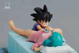 【In Stock】Big Egg Studio Dragon Ball Bulma sleeps and Goku touches panties Resin Statue