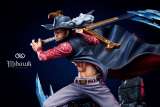 【Pre order】∞ Studio ONE PIECE Dracule Mihawk Resin Statue