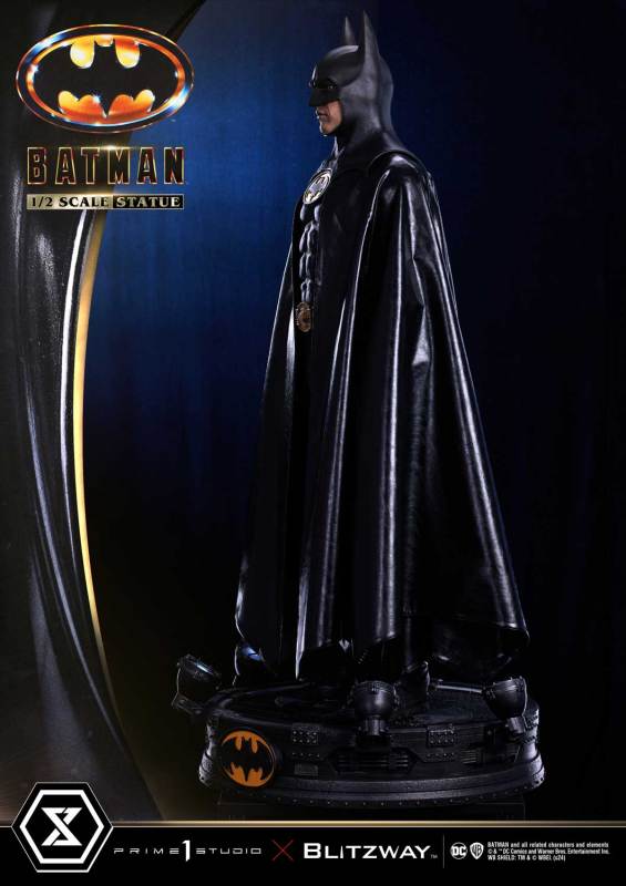 【Pre order】Prime 1 Studio 1/2 Batman (Copyright)