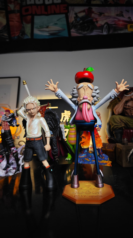 【Pre order】Long Hu Studio 1/8 One Piece DR Vegapunk