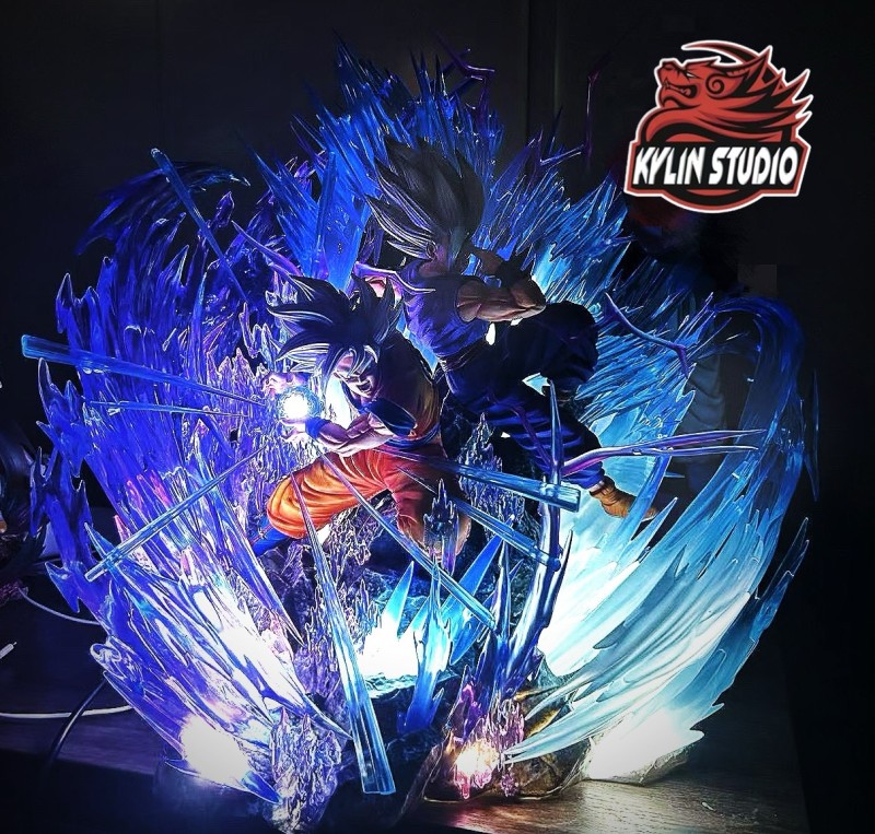 【Pre order】Kylin Stuudio 1/6 Dragon Ball Son Goku & Son Gohan with LED