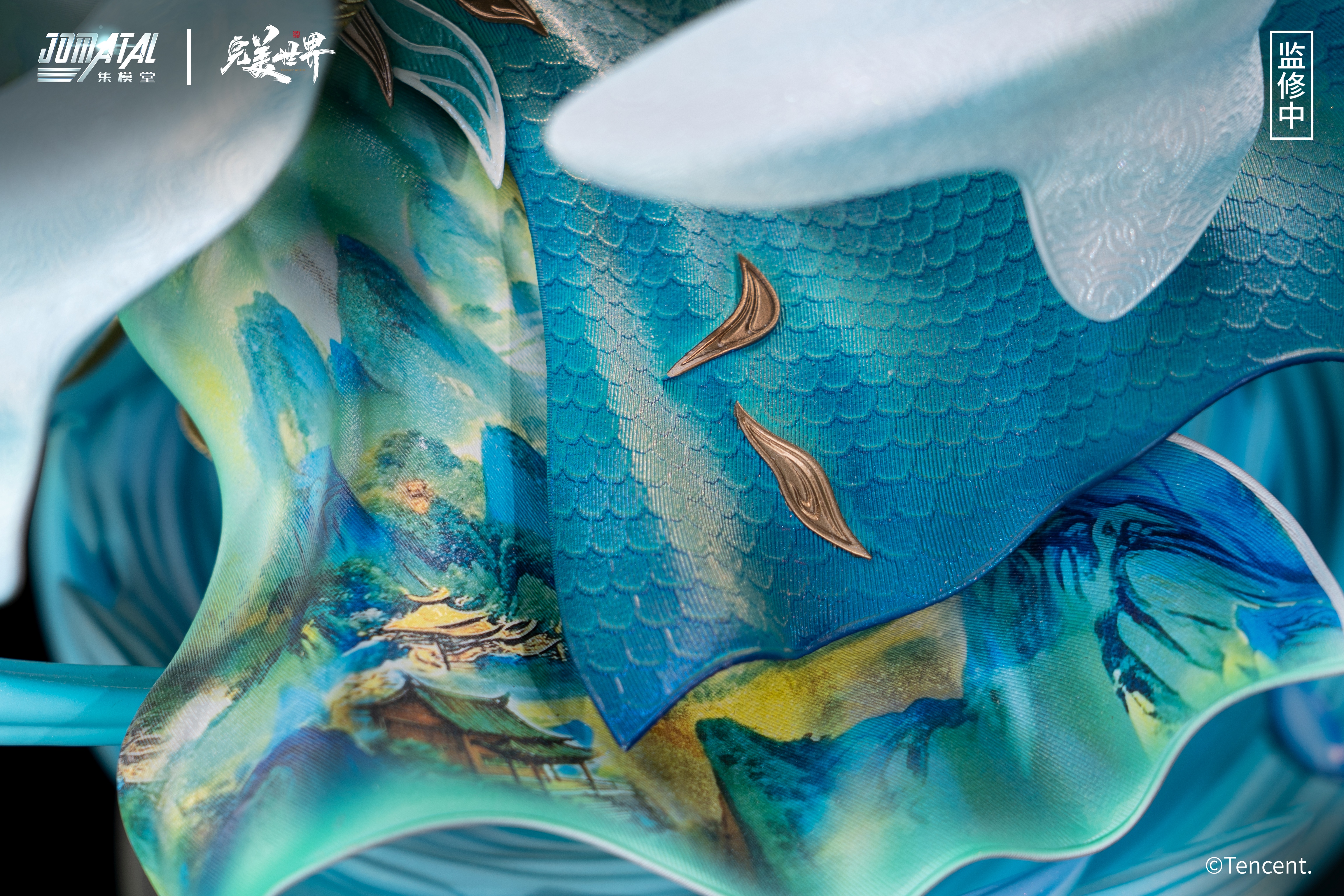 Close-up of fabric and scale texture on Liu Shen statue ribbon, JOMATAL Perfect World collectible