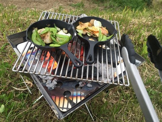 中古のキャンプ用薪ストーブ