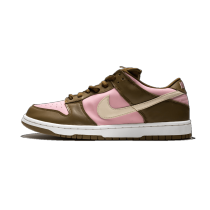 Nike Dunk SB Low Stussy Cherry