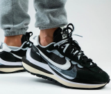 Nike VaporWaffle Sacai Black White