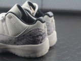 Air Jordan 11 Low SE Snakeskin Light Bone
