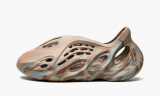 adidas Yeezy Foam RNNR MX Sand Grey (One Size Smaller!!)
