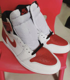 Air Jordan 1 High OG Heritage