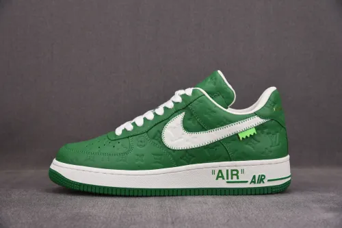 Nike Air Force 1 Low Louis Vuitton Pine Green  (Be careful about the size!!)