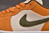 Jordan 1 Low SE Light Curry