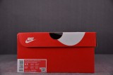 Nike SB Dunk Low Friends and Family