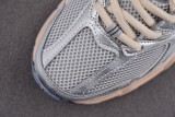 New Balance 530 Silver Metallic Moonbeam