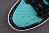 Nike SB Dunk Low Diamond Supply Co. Aqua Blue