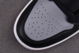Jordan 1 Mid Bred Shadow（Black Cement）