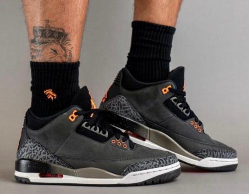 Jordan 3 Retro Fear Pack (2023)