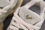 New Balance 9060 Olivine