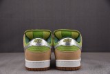 Nike SB Dunk Low Escargot