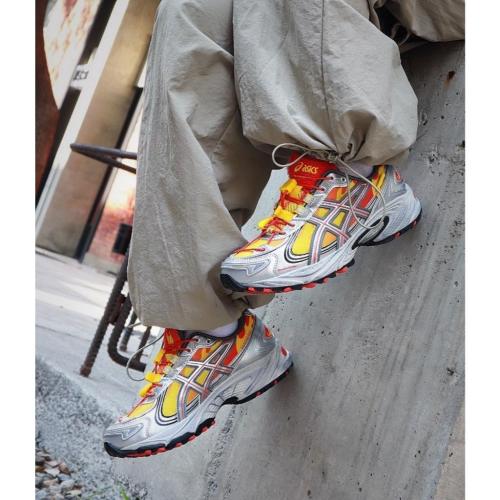 ASICS Gel-Kahana TR V4 silver orange