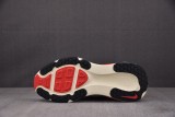 Nike Vomero 18 Platinum Tint Siren Red Light Smoke Grey Metallic Pewter