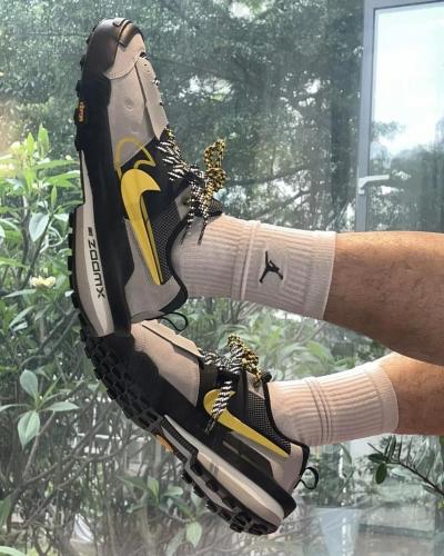 Nike Zegamadome SP sacai Matte Silver Yellow