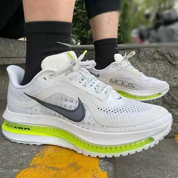 Nike Air Zoom Pegasus Premium
White Volt