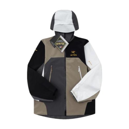 Arc'teryx x Songtsan  Kawagarbo  Beta AR Hardshell Jacket 2509017