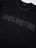 Louis Vuitton Rivet & Rhinestone Short Sleeve T-Shirt 260520