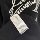 Louis Vuitton New Patch Embroidered Short Sleeve T-Shirt 260526