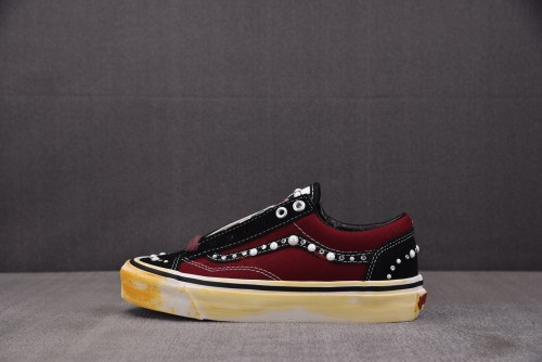 Vans Old Skool 36 Pearlized Black Red