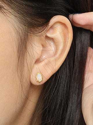 925 Sterling Silver Opal Oval Dainty Stud Earring
