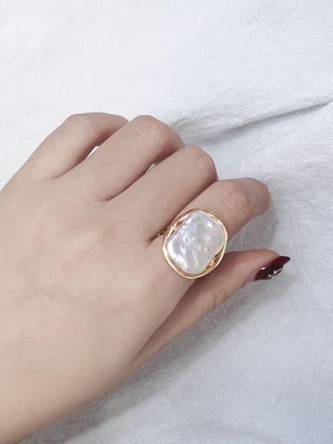 Brass Freshwater Pearl Geometric Vintage Band Ring